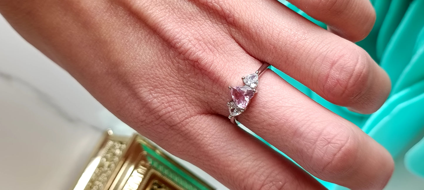 Anello Trilogy Cuore rosa in argento 925 e zirconi Regolabile
