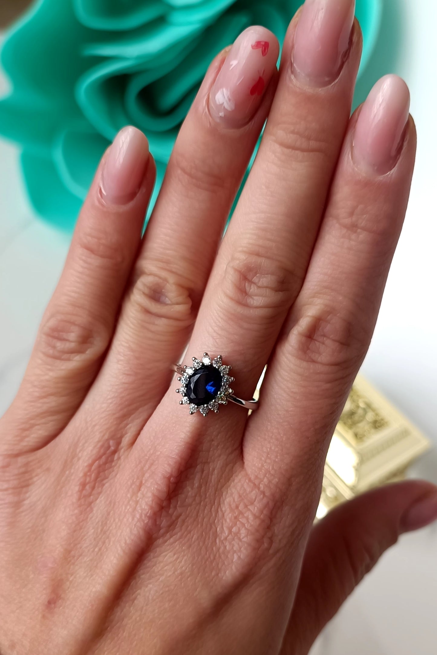 Anello Kate zaffiro blu in argento 925 e zirconi