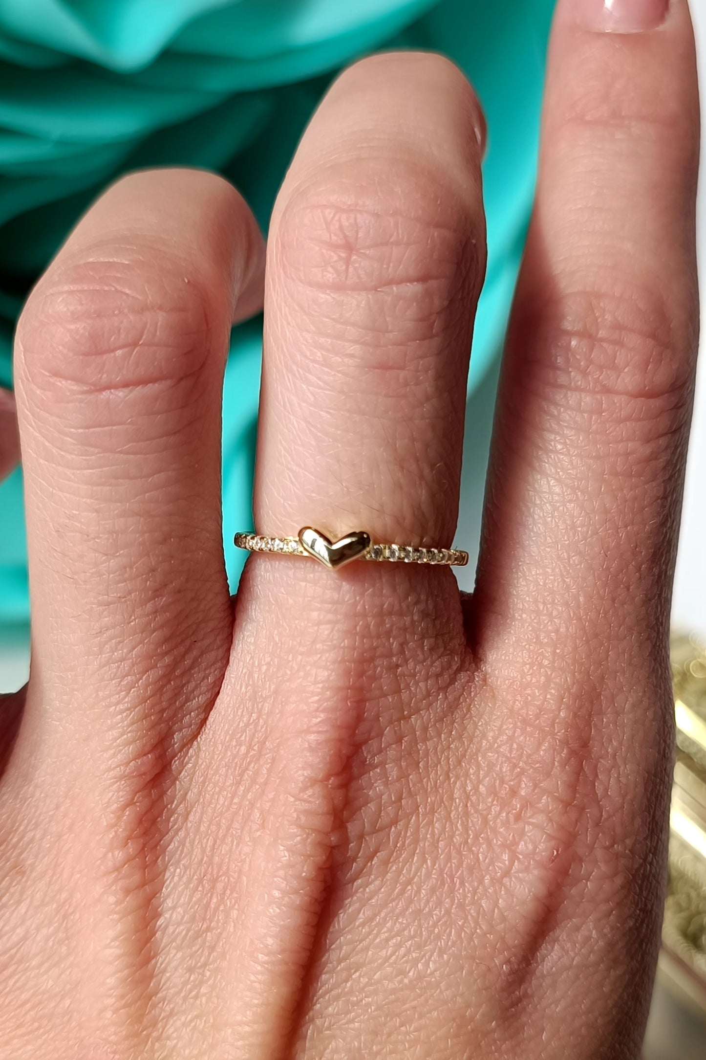 Anello lovelyno con cuore in argento e mezza veretta placcato oro.