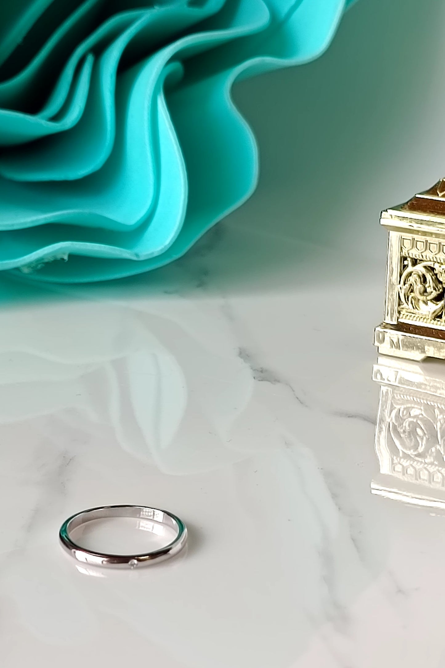 Anello fedina con brillantino in argento 925