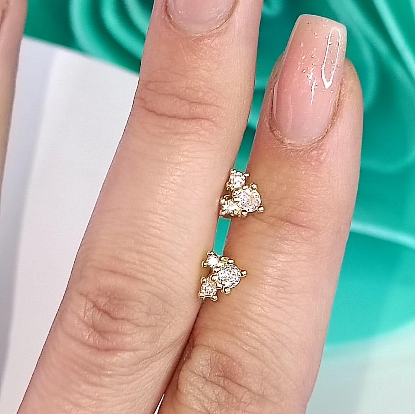 Orecchini mimosa in argento 925 placcato oro e zirconi