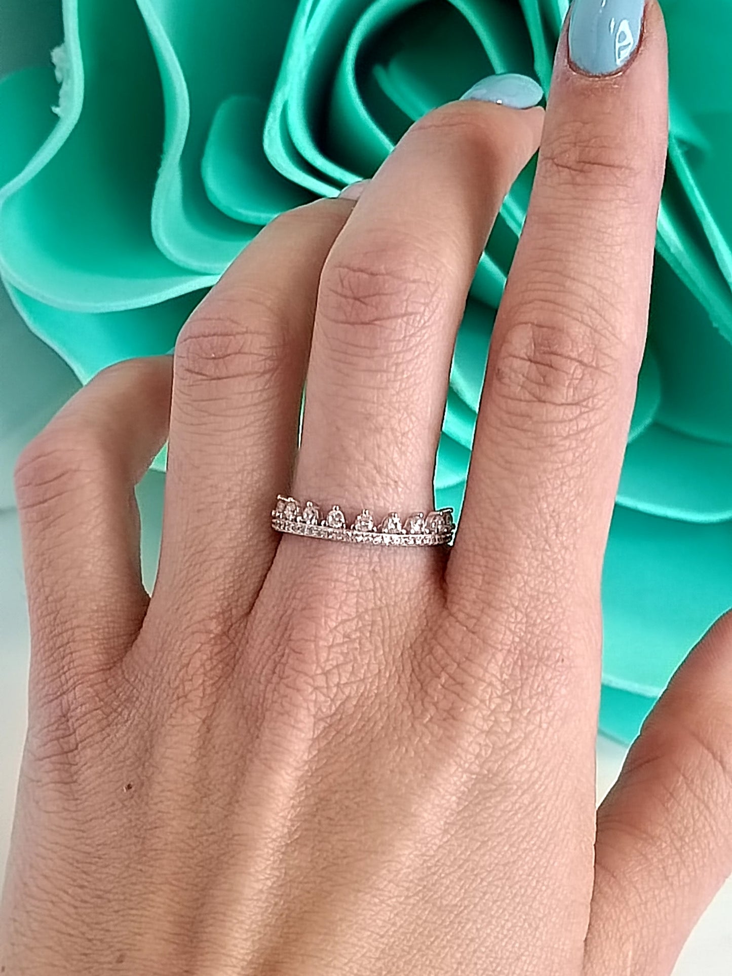 Anello Tiara Coroncina in argento 925 e zirconi extra white regolabile.