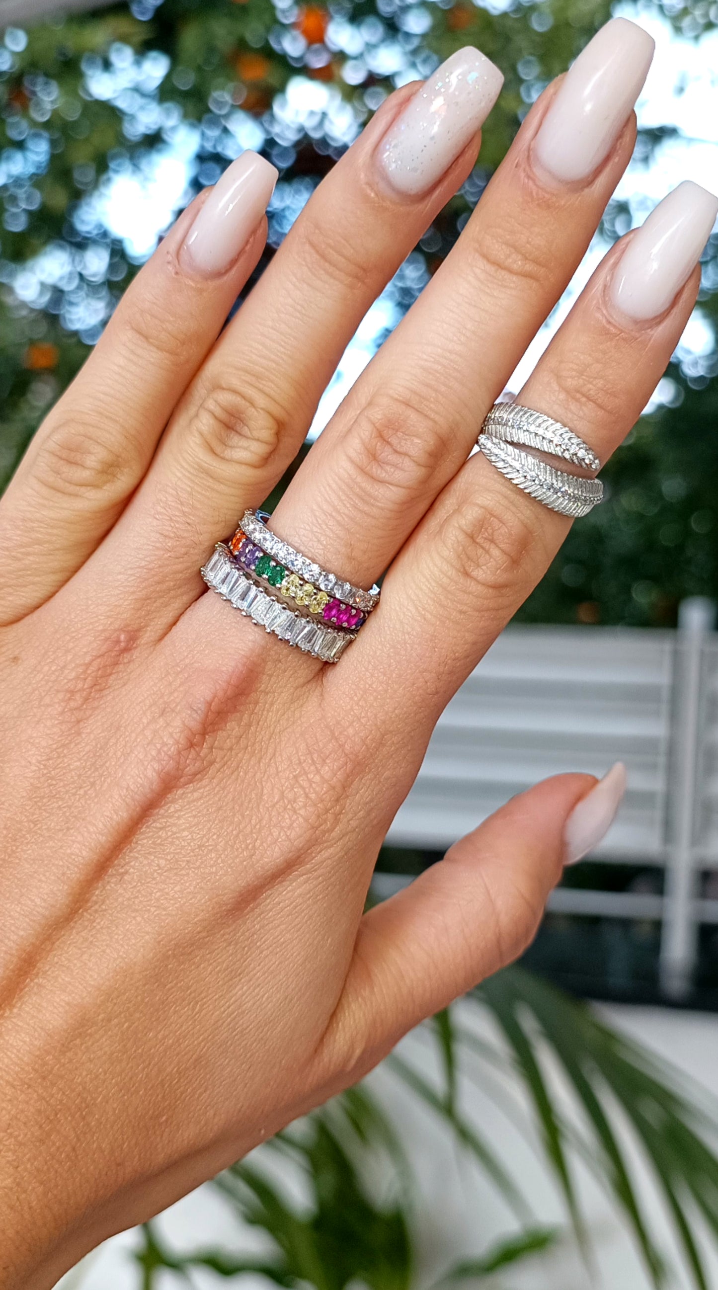 Anello Veretta Eternity Arcobaleno in argento 925 e zirconi
