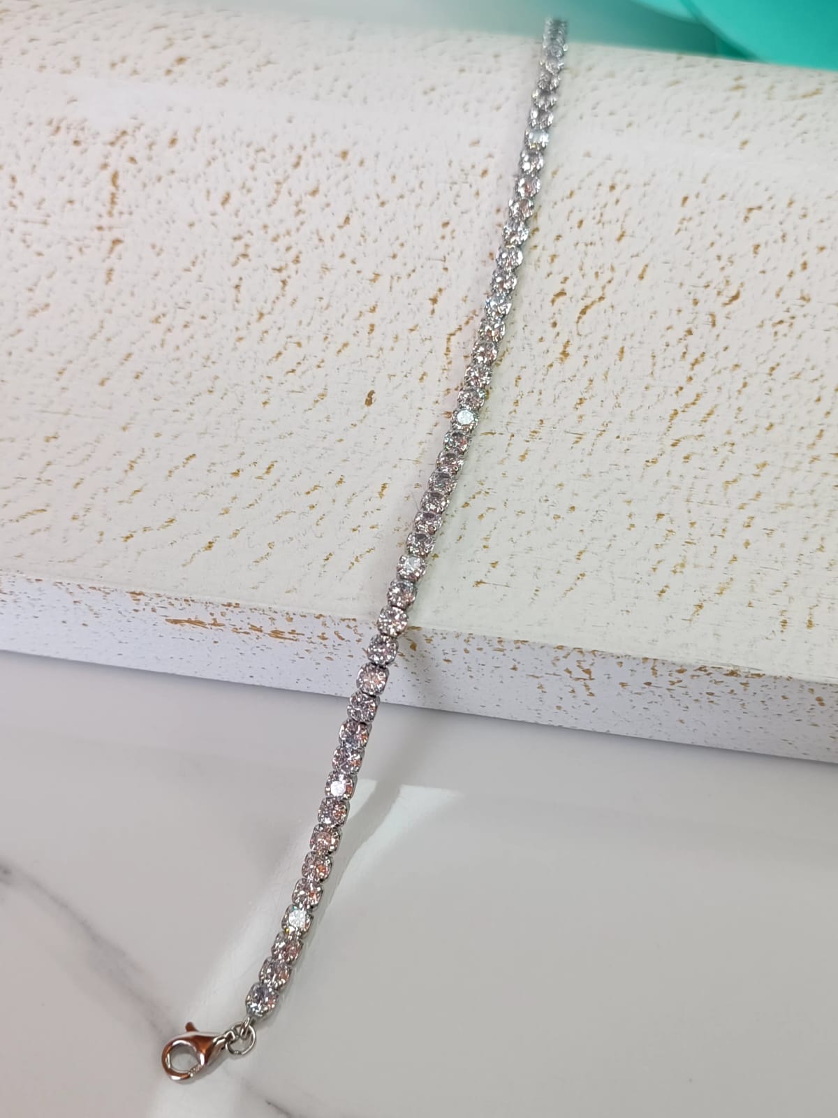 Bracciale tennis in argento 925 e zirconi extra white 3 mm con chiusura regolabile