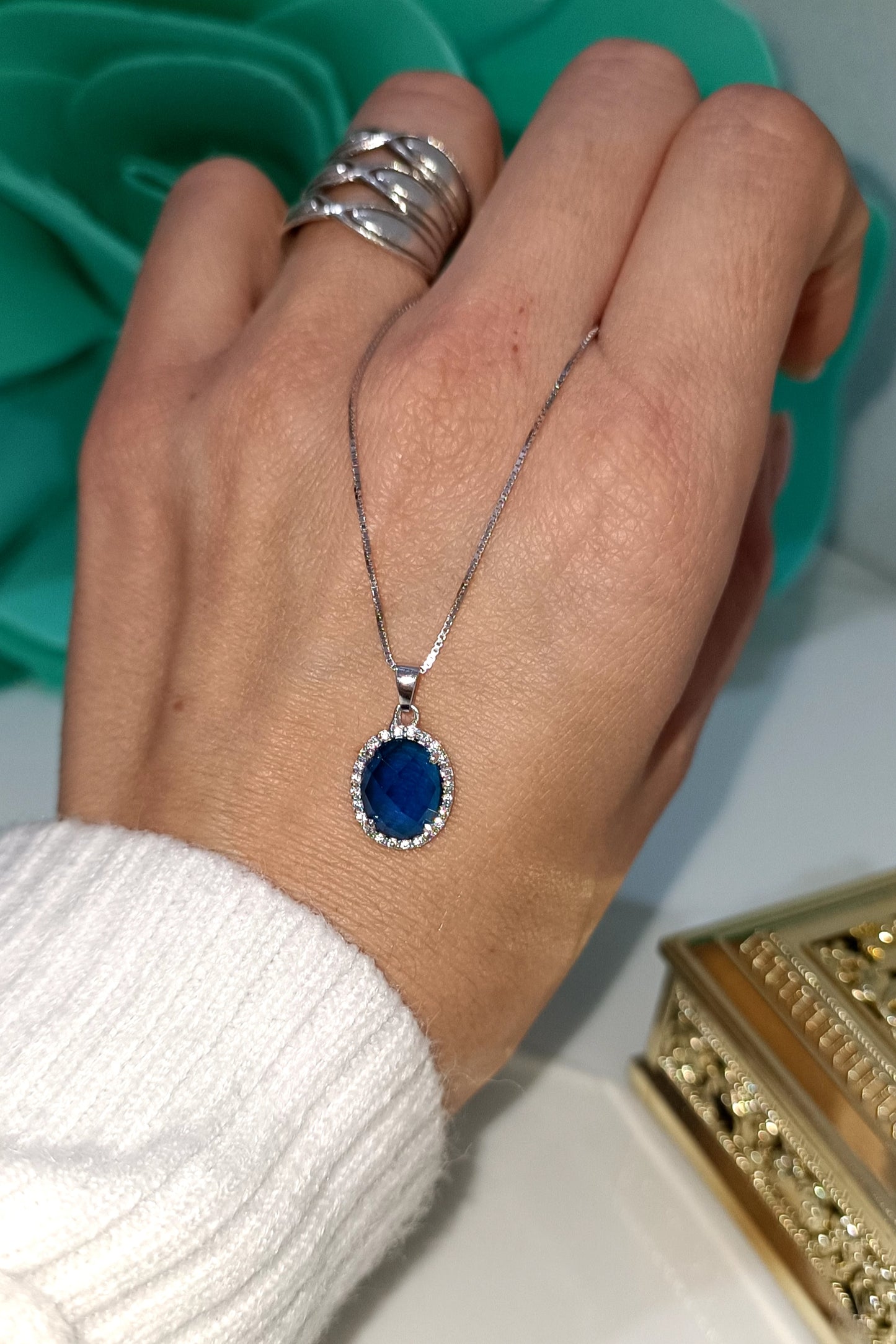 Collana Sissi blu in argento 925 e zirconi