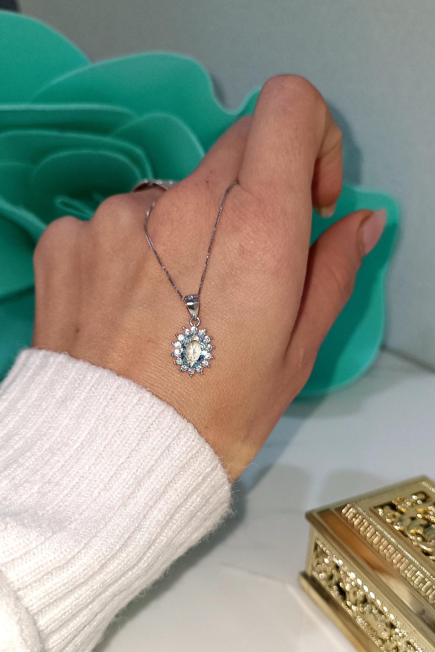 Collana Kate acquamarina in argento 925 e zirconi