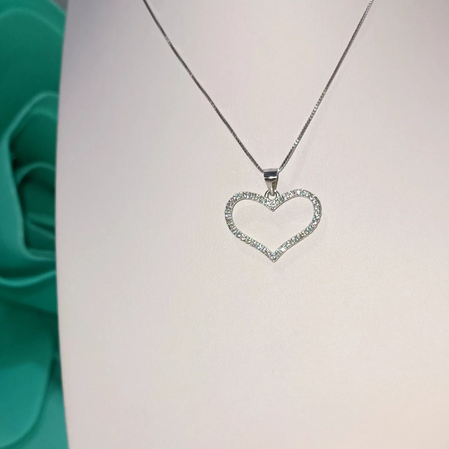 Collana " un amore cosi grande " con cuore in argento 925.
