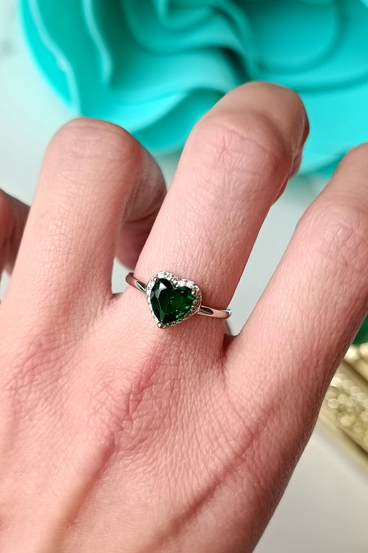 Lady D Smaragd-Herzring in 925er Silber und Zirkonia Einstellbar